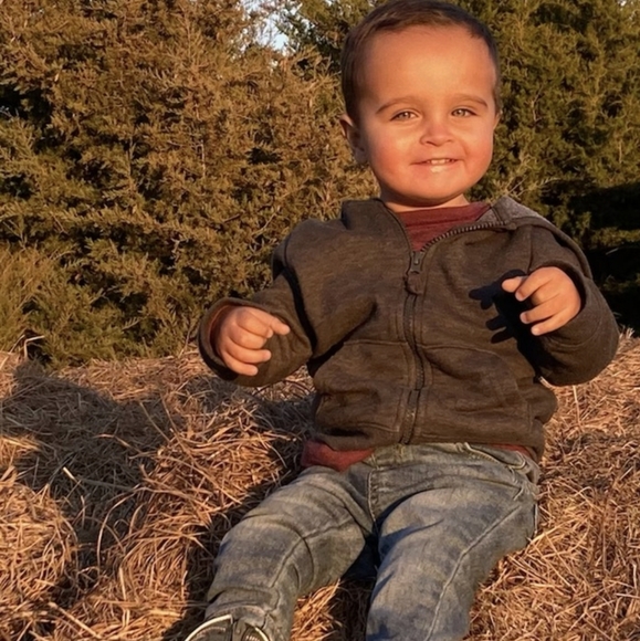 Meet your Posher, Kenneth - Picture 9 of 14